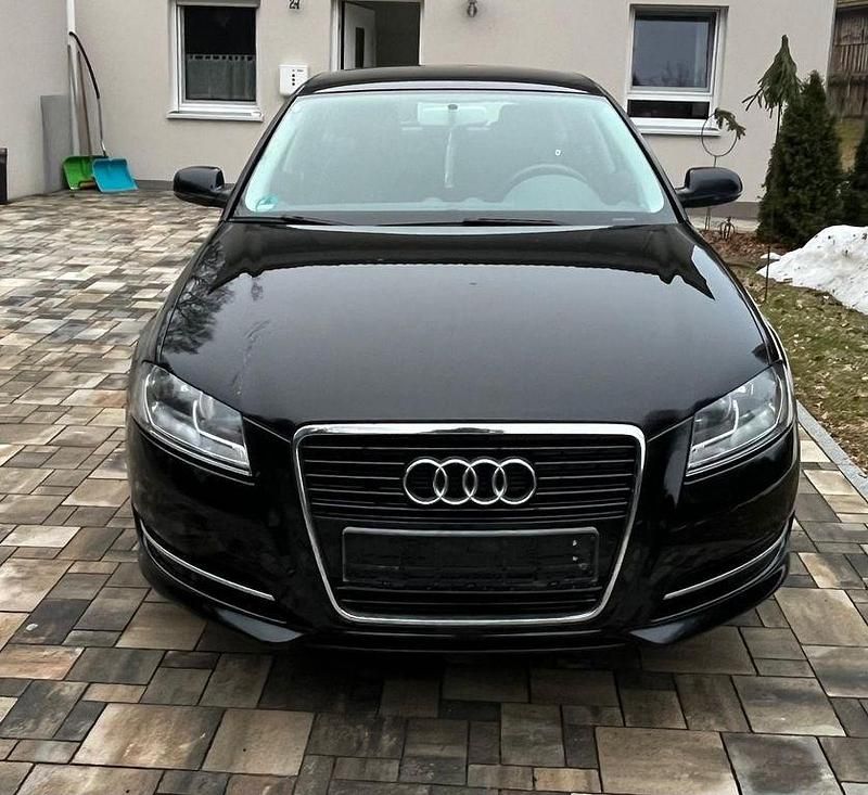 Gebraucht Audi A3 Ambiente 102 PS (75 kW) 2010 Schwarz Kleinwagen