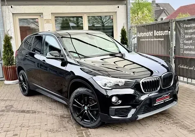 Gebraucht BMW X1 Advantage 140 PS (102 kW) 2018 Schwarz SUV