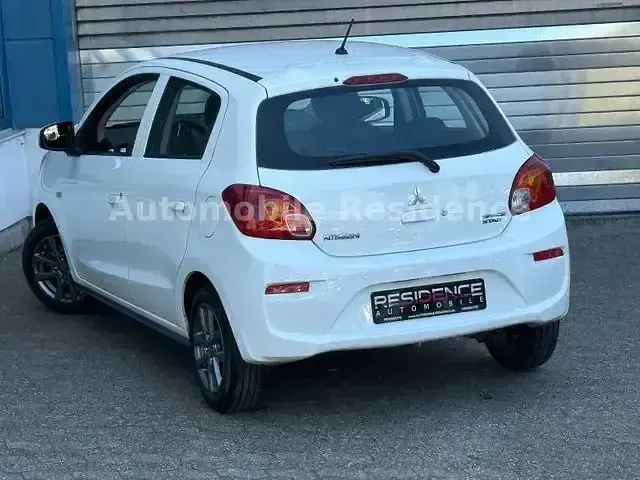 Gebraucht Mitsubishi Space Star Basis 71 PS (52 kW) 2019 Weiß Kleinwagen