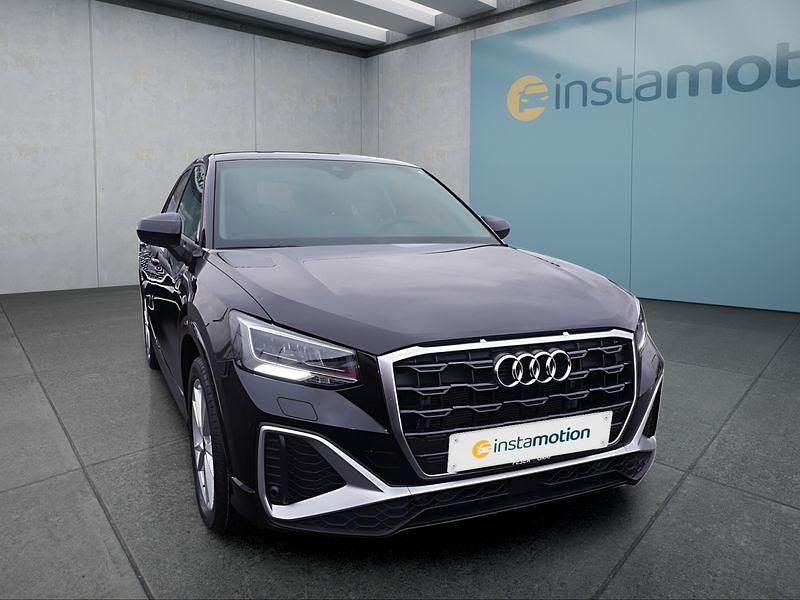 Gebraucht Audi Q2 S-Line 150 PS (110 kW) 2025 Schwarz SUV