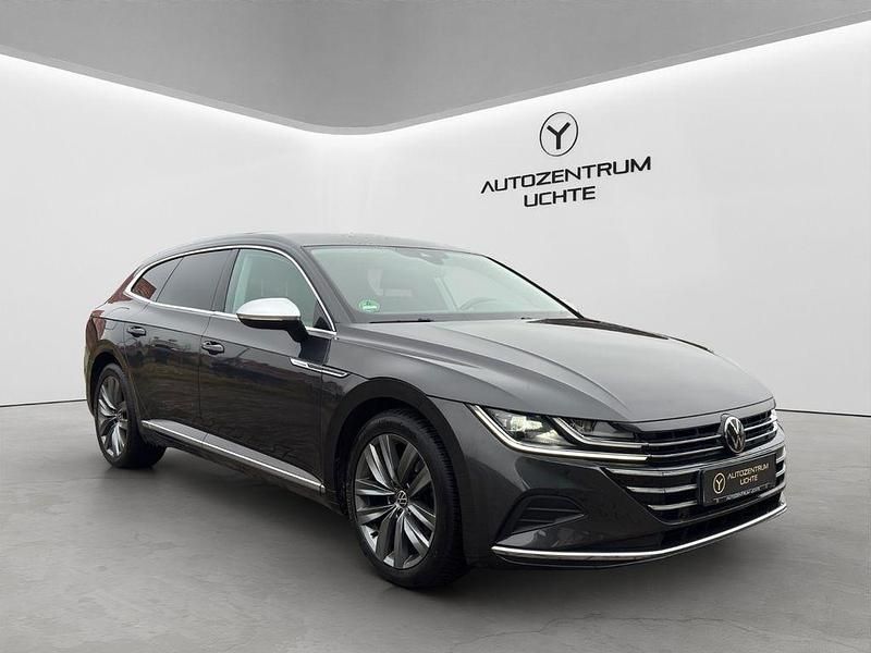 Gebraucht VW Arteon Elegance 150 PS (110 kW) 2023 Grau Limousine