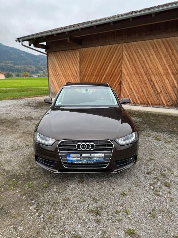 Gebraucht Audi A4 Ambition 170 PS (125 kW) 2013 Braun Kombi