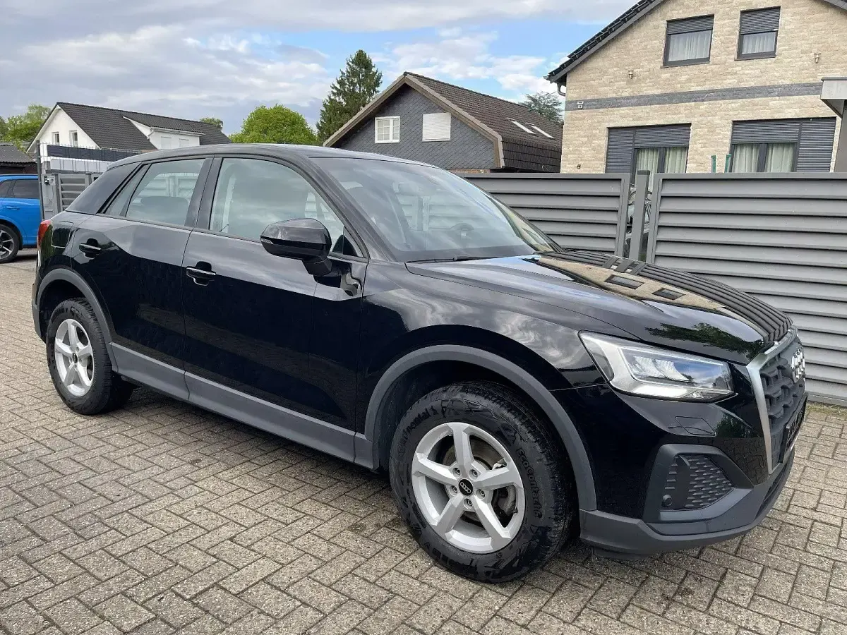Gebraucht Audi Q2 Proline 110 PS (80 kW) 2023 Schwarz SUV