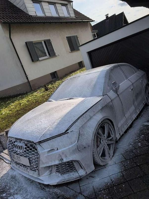 Gebraucht Audi RS3 Sport 475 PS (349 kW) 2018 Grau Limousine