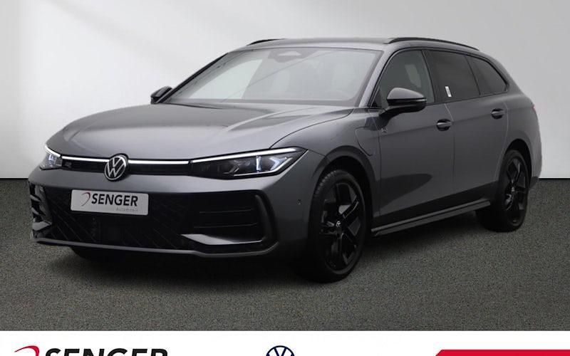 Neu VW Passat R-line 272 PS (200 kW) 2025 Diabasgrau metallic Kombi
