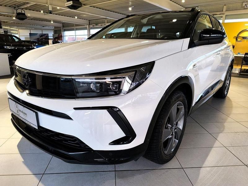 Banquise weiss Gebraucht 2024 Opel Grandland X GS Line SUV | 27.650 € (Teuer) - Bild 1/4