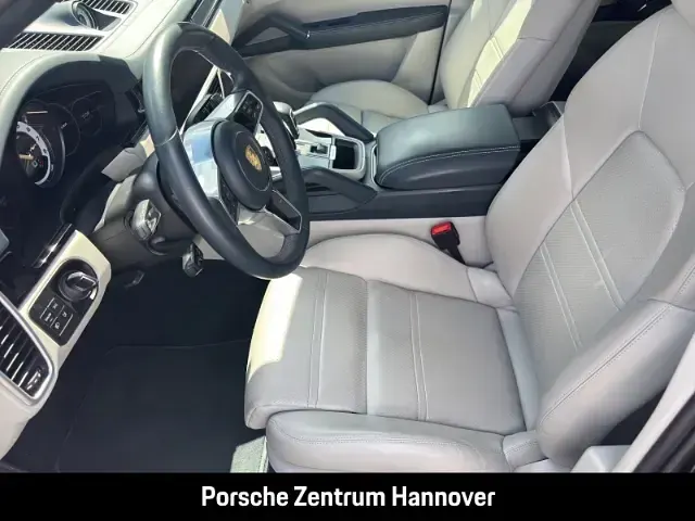 Gebraucht Porsche Cayenne E-Hybrid Coupe Platinum Edition 462 PS (339 kW) 2023 Blau SUV