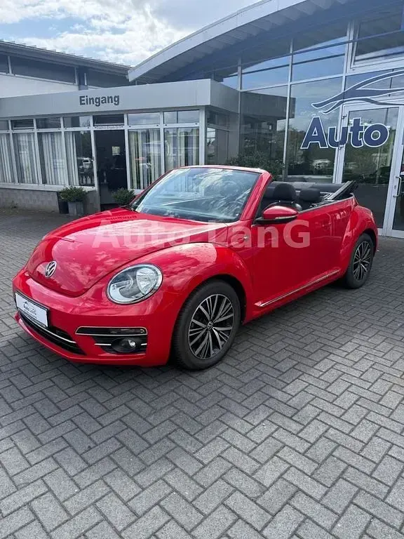 Gebraucht VW Beetle Sound 105 PS (77 kW) 2017 Rot Kleinwagen