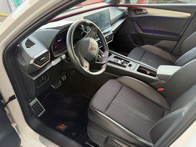 Gebraucht Cupra Leon VZ2 300 PS (220 kW) 2024 Weiß Limousine