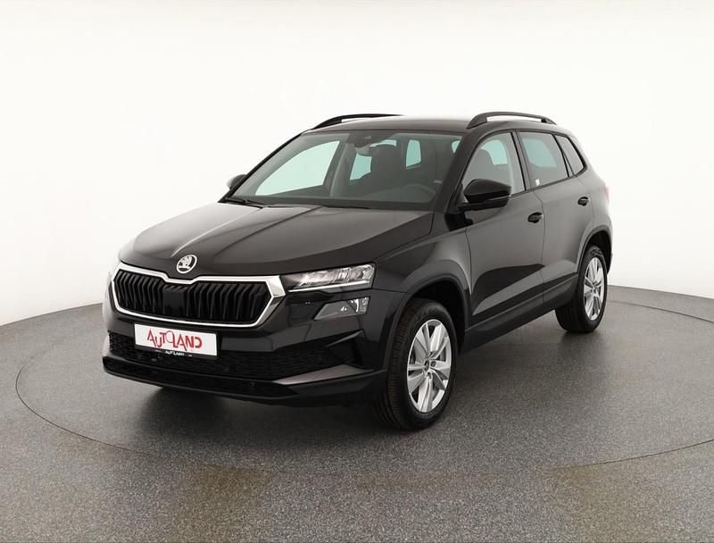 Schwarz Neu 2025 Skoda Karoq SUV | 33.890 € (Guter Preis) - Bild 1/4
