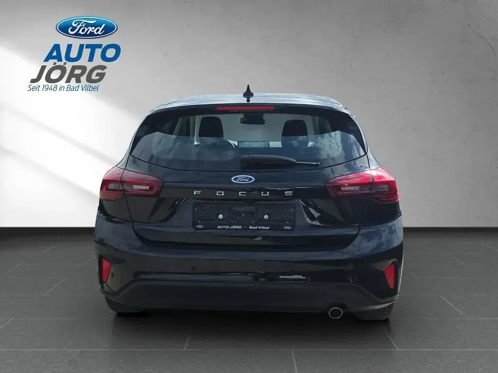Gebraucht Ford Focus Titanium 155 PS (114 kW) 2024 Schwarz Limousine