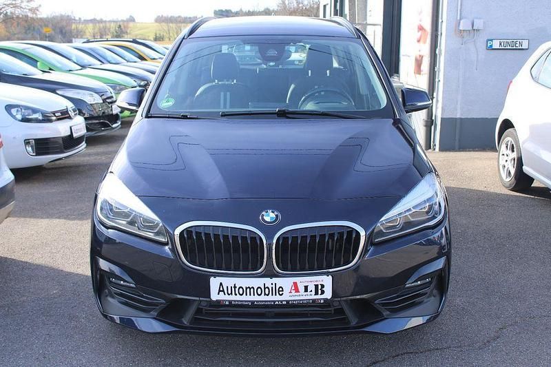 Gebraucht BMW 220 Gran Tourer M Sport 192 PS (141 kW) 2019 Blau Van / Kleinbus