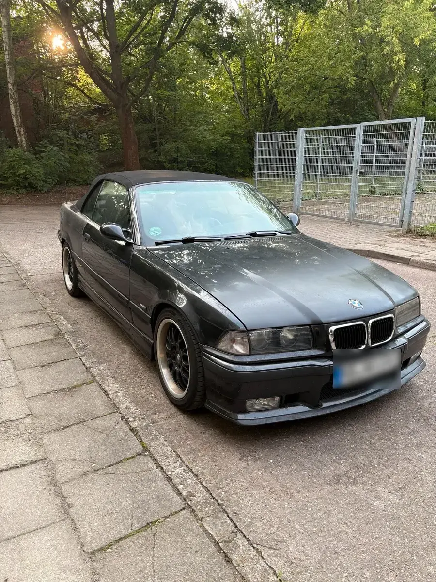 Gebraucht BMW 320 Cabriolet M Sport 150 PS (110 kW) 1998 Schwarz Cabrio