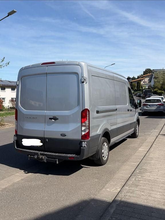 Second-hand Ford Transit 170 CP (125 kW) 2018 Argintiu Monovolum