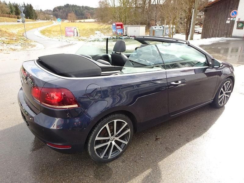 Gebraucht VW Golf Cabriolet 105 PS (77 kW) 2012 Violet Cabrio