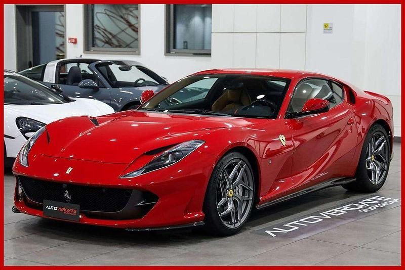 Rot Gebraucht 2018 Ferrari 812 | 330.000 € - Bild 1/4