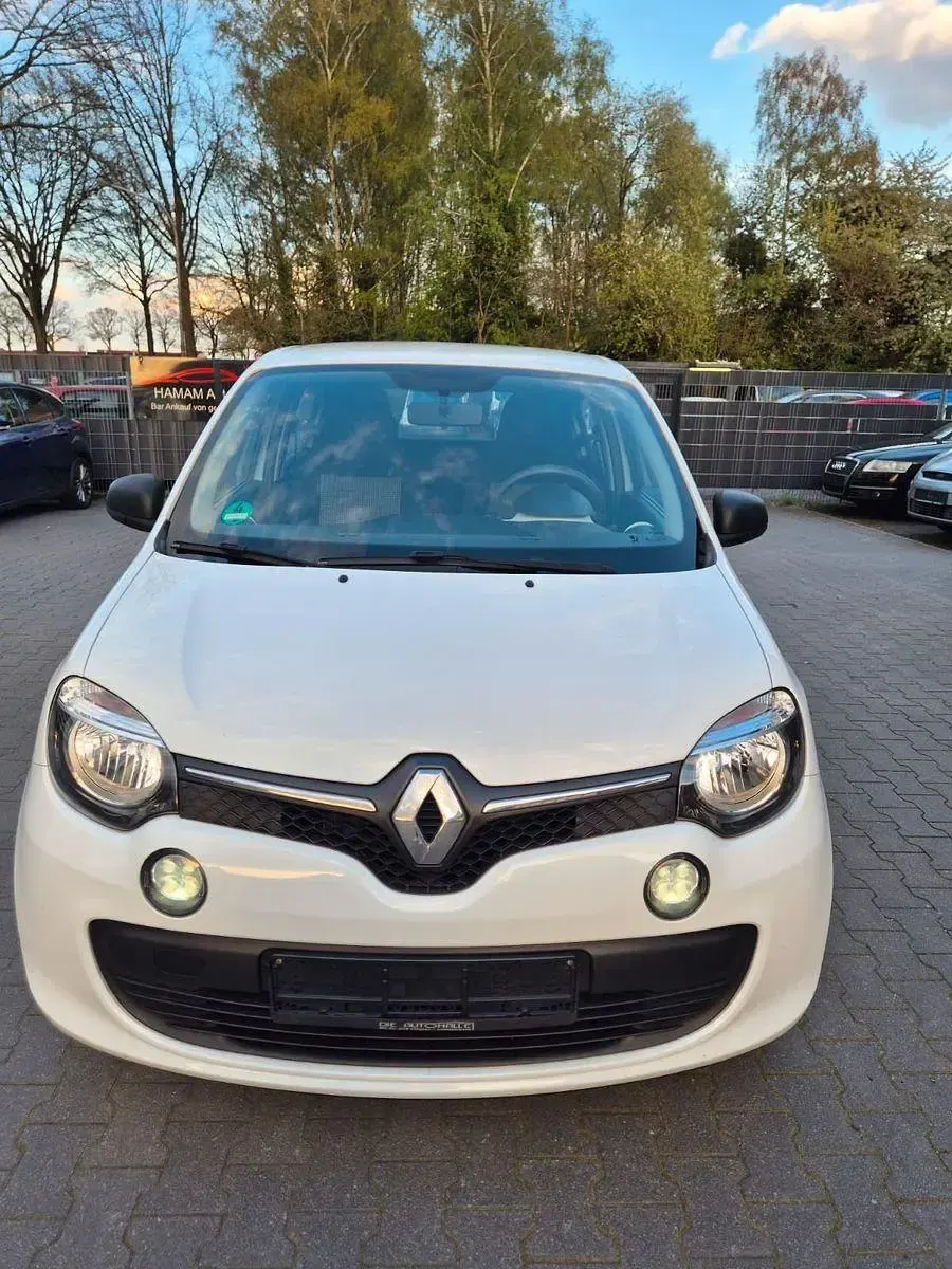 Gebraucht Renault Twingo Life 71 PS (52 kW) 2016 Weiß Kleinwagen