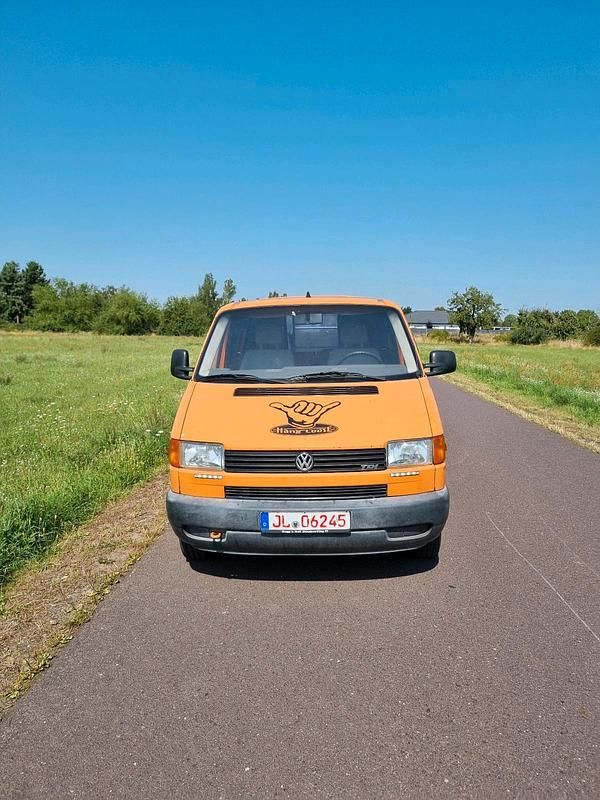 Orange Gebraucht 1998 VW T4 Van | 3.500 € - Bild 1/4
