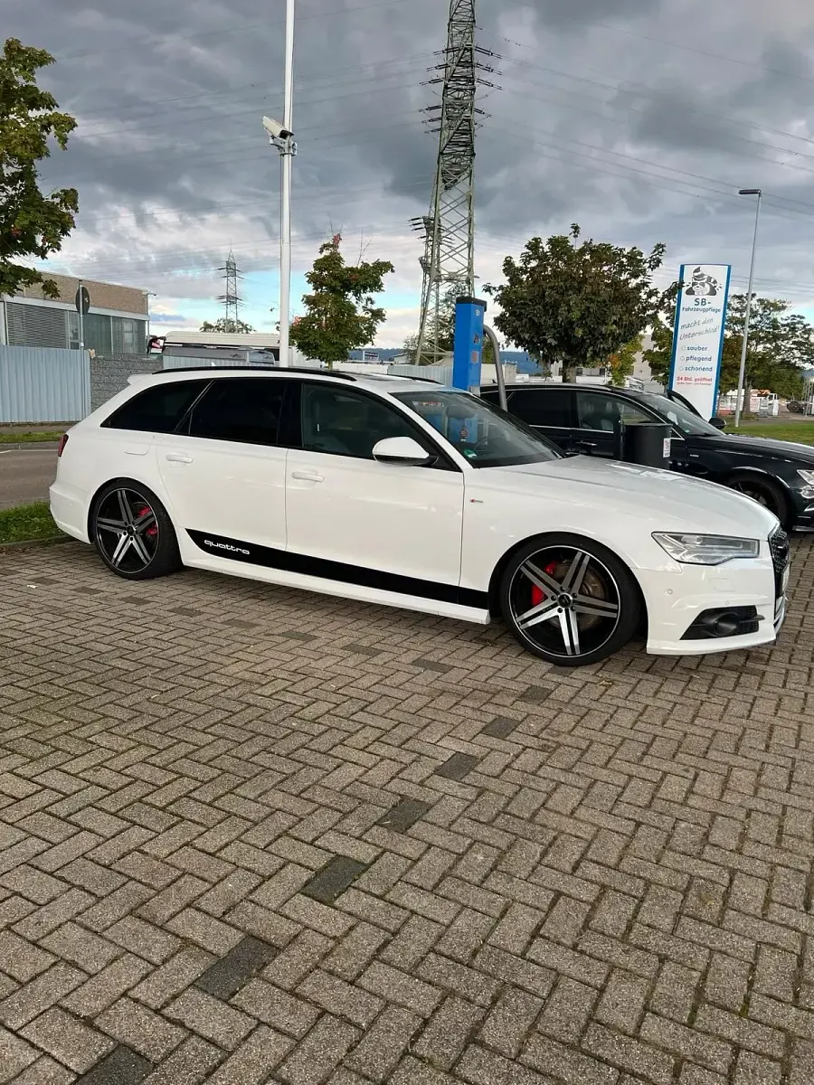 Gebraucht Audi A6 Design 272 PS (200 kW) 2015 Weiß Kombi