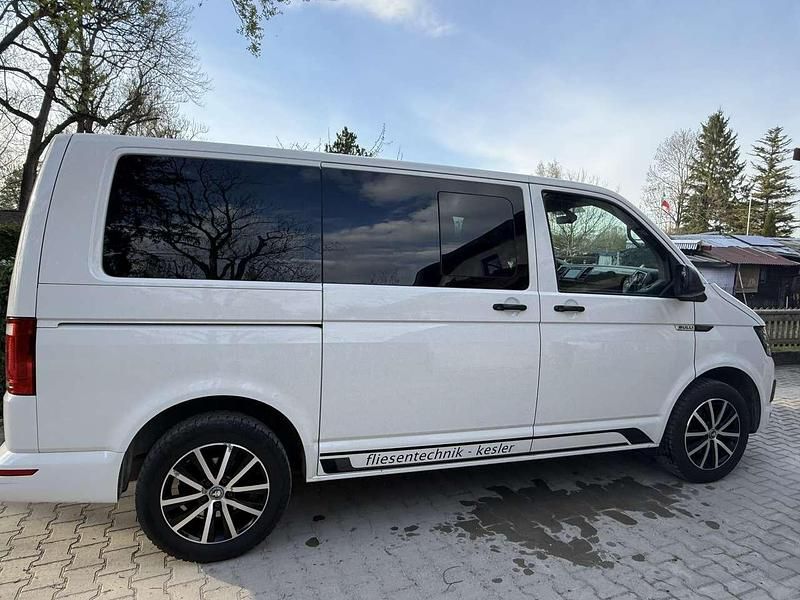 Używany VW T6 Trendline 150 KM (110 kW) 2018 Biały Van