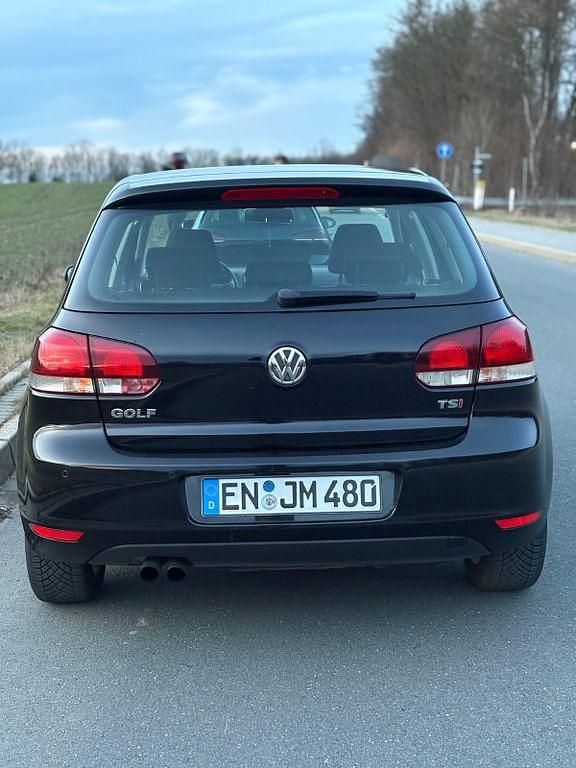 Gebraucht VW Golf VI Highline 122 PS (89 kW) 2011 Schwarz Kleinwagen