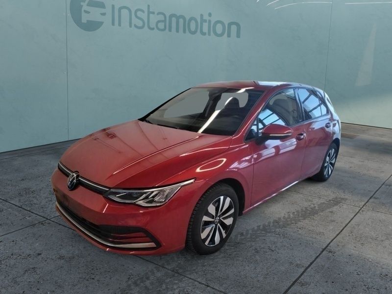 Gebraucht VW Golf VIII Move 110 PS (80 kW) 2024 Rot Limousine