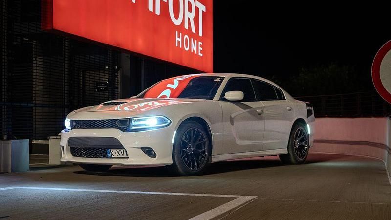 Gebraucht Dodge Charger 375 PS (275 kW) 2017 Weiß Limousine