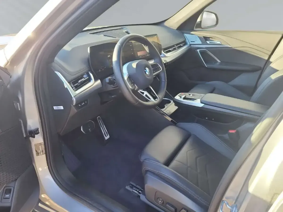 Gebraucht BMW X1 M Sport 156 PS (114 kW) 2025 Silber SUV