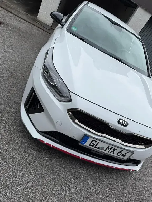 Gebraucht Kia Ceed GT GT 204 PS (150 kW) 2020 Weiß Limousine