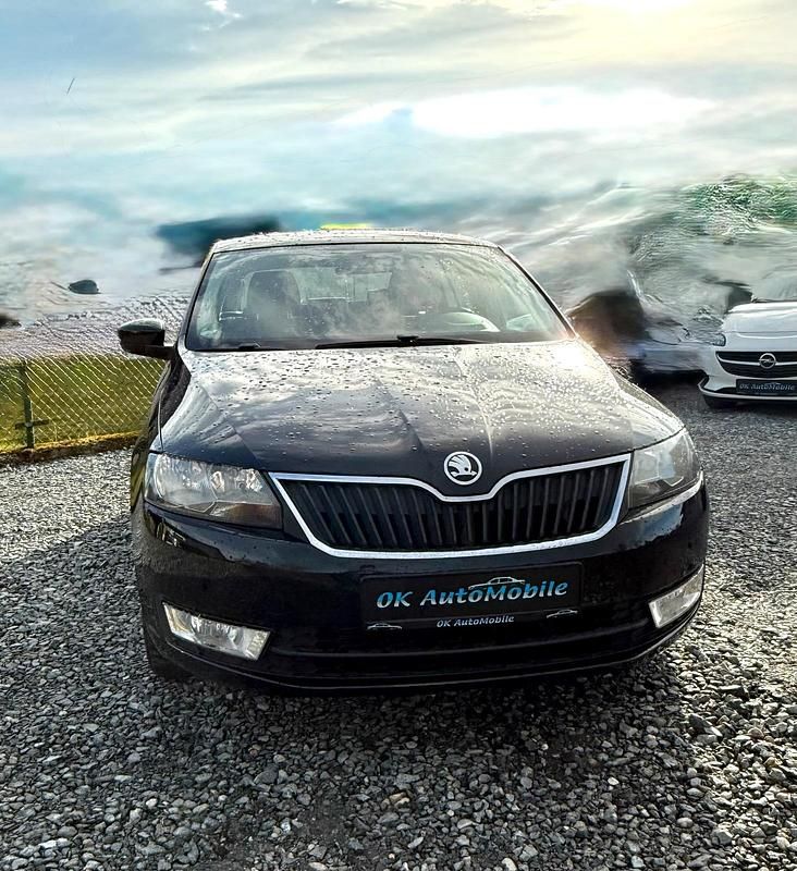 Gebraucht Skoda Rapid 122 PS (89 kW) 2014 Schwarz Kleinwagen
