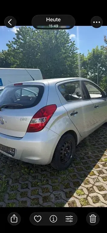 Gebraucht Hyundai i20 Classic 77 PS (56 kW) 2009 Silber Kleinwagen