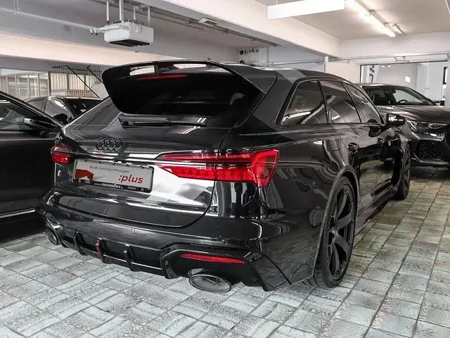 Gebraucht Audi RS6 Performance 630 PS (463 kW) 2024 Mythosschwarz metallic Kombi