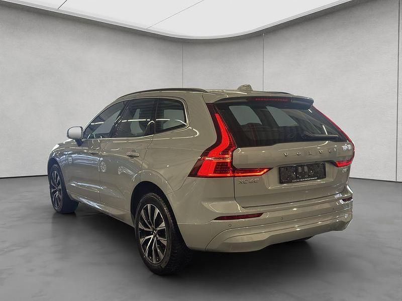 Gebraucht Volvo XC60 Core 250 PS (183 kW) 2024 Grau SUV