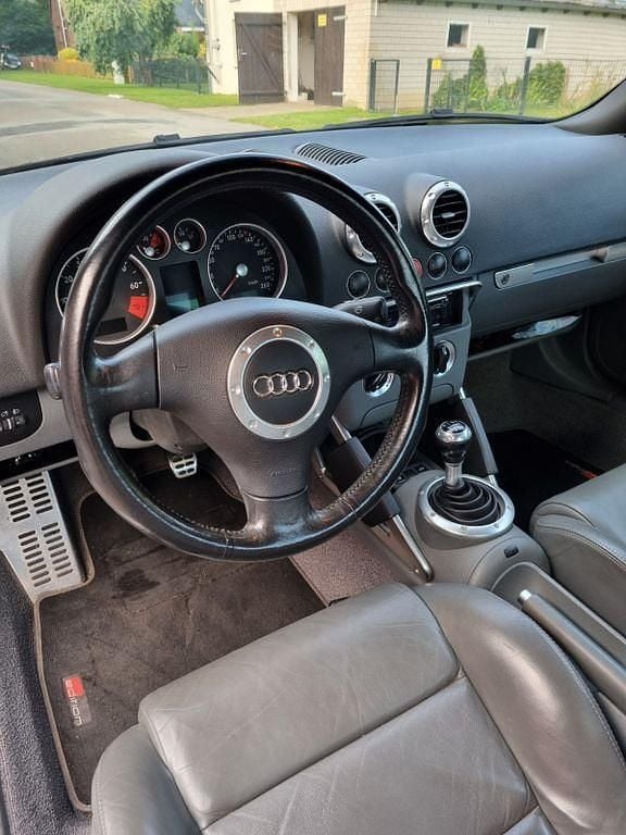 Gebraucht Audi TT Roadster Sport 150 PS (110 kW) 2001 Schwarz Cabrio