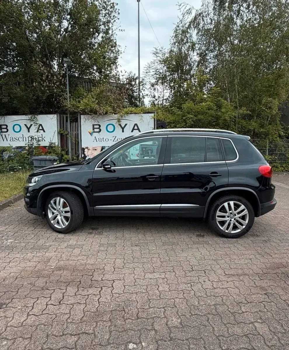 Gebraucht VW Tiguan 160 PS (117 kW) 2012 Schwarz SUV