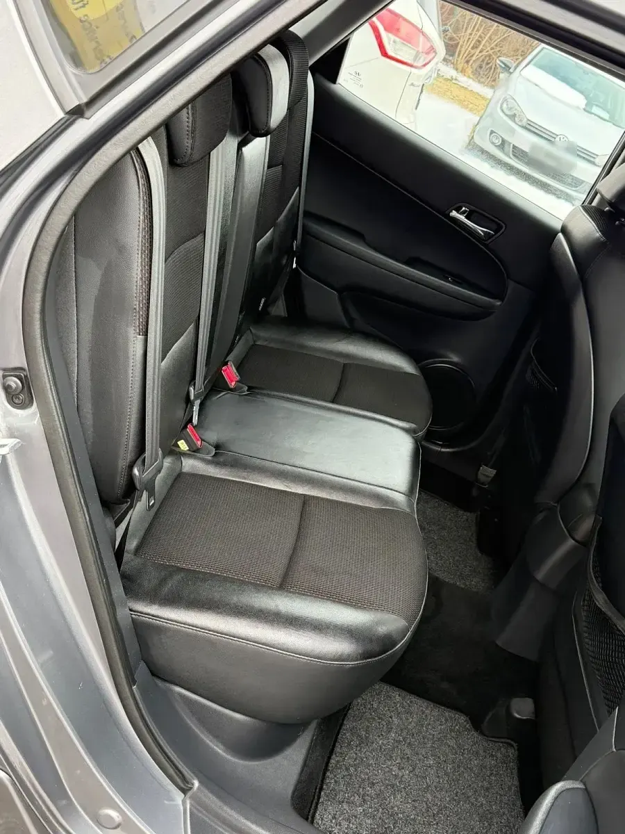 Gebraucht Hyundai i30 Intro Edition 105 PS (77 kW) 2011 Grau Kombi