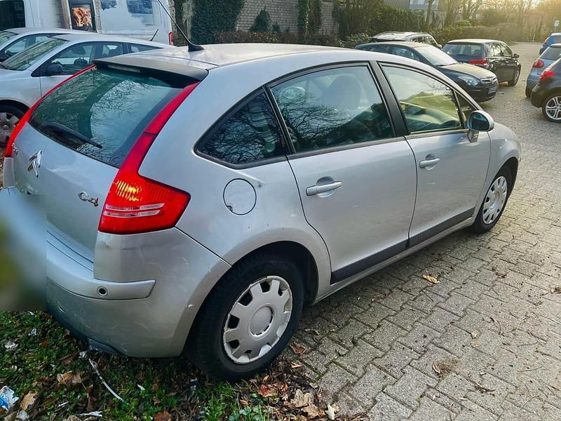 Gebraucht Citroën C4 98 PS (72 kW) 2007 Silber Limousine