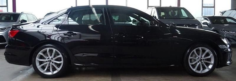 Gebraucht Audi A4 S-Line 204 PS (150 kW) 2022 Mythosschwarz Limousine