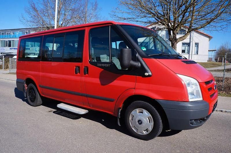 Gebraucht Ford Transit Trend 86 PS (63 kW) 2011 Rot Van / Kleinbus
