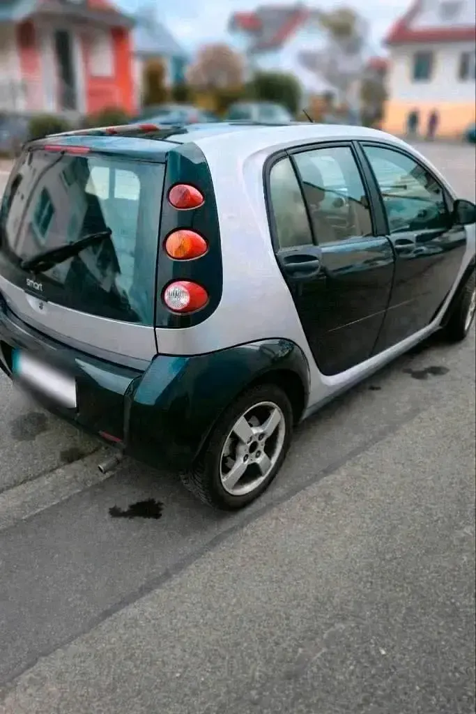 Używany Smart ForFour Pure 95 KM (69 kW) 2006 Czarny Hatchback
