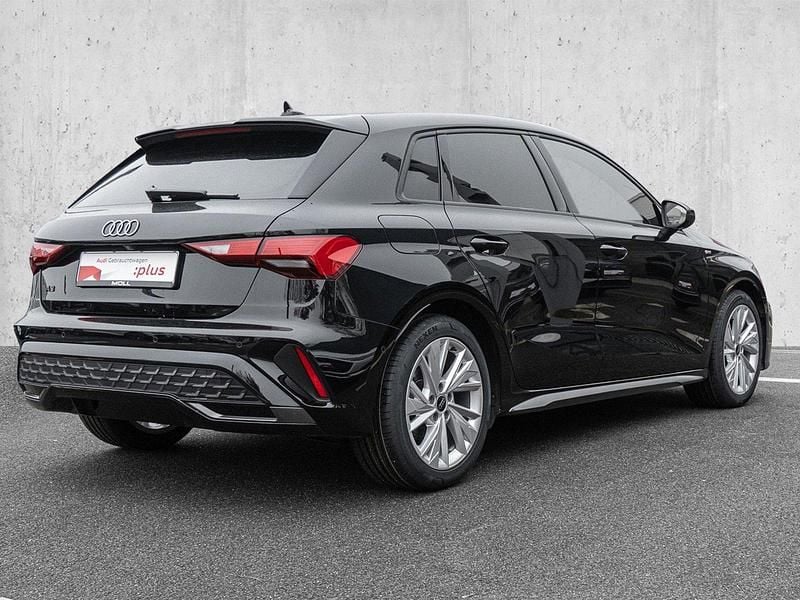 Gebraucht Audi A3 S-Line 150 PS (110 kW) 2025 Mythosschwarz metallic Limousine