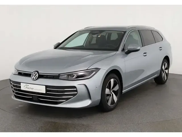 Neu VW Passat Business 150 PS (110 kW) 2026 Silber Kombi