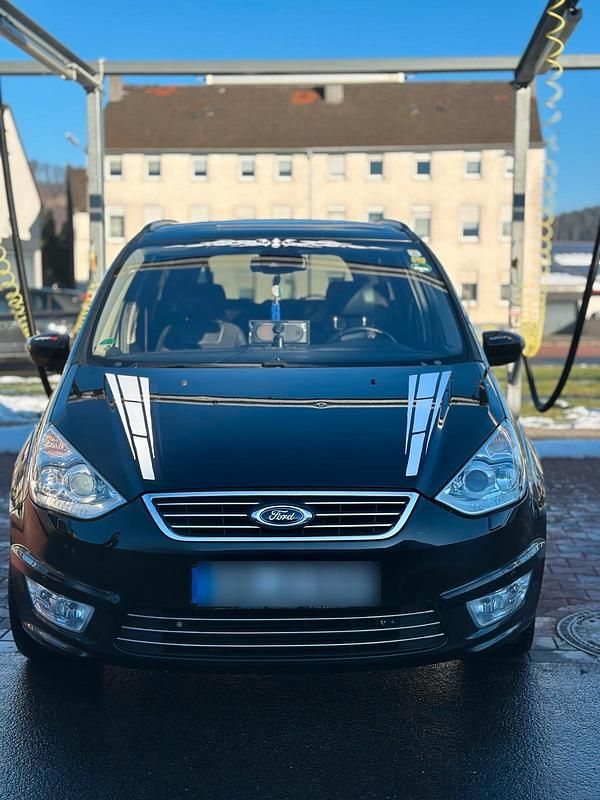 Gebraucht Ford Galaxy 200 PS (147 kW) 2014 Schwarz Van / Kleinbus