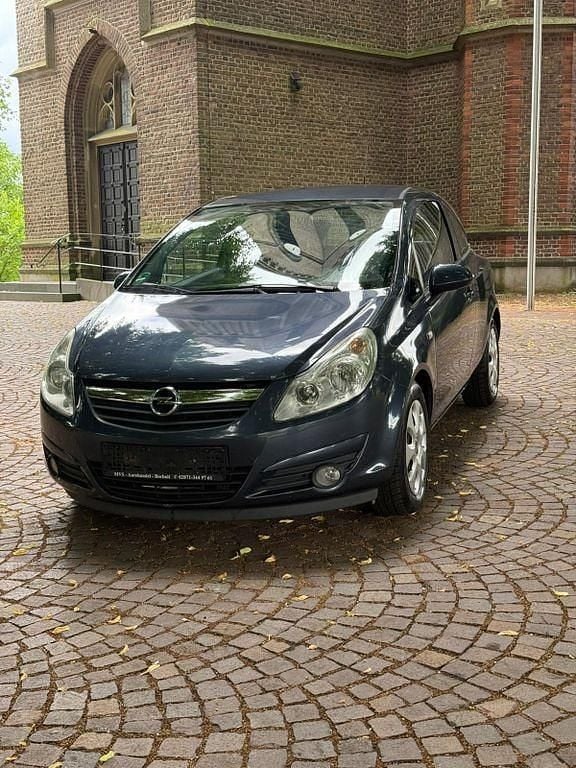Grau Gebraucht 2009 Opel Corsa Limousine | 1.950 € (Guter Preis) - Bild 1/4