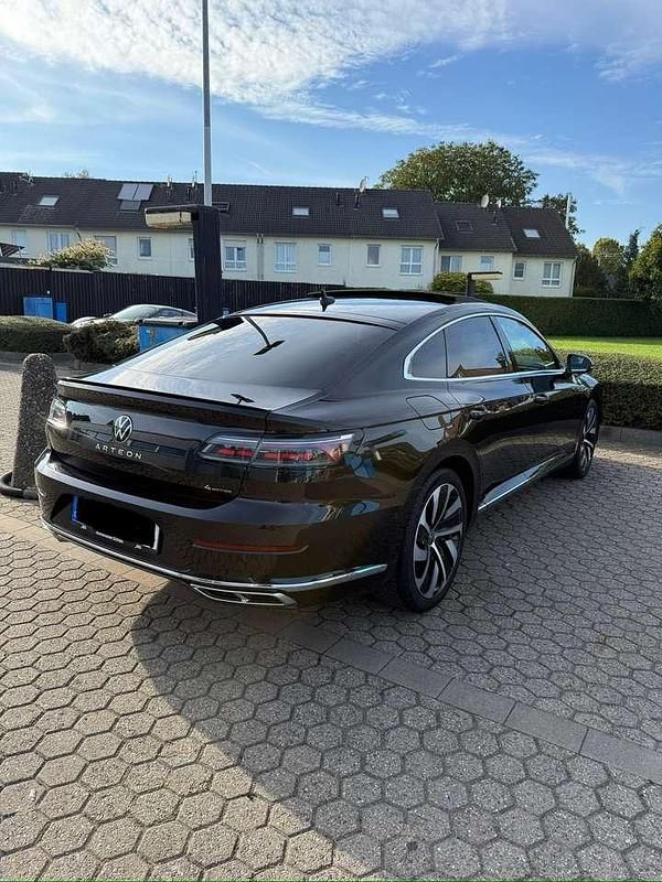 Gebraucht VW Arteon R-line 200 PS (147 kW) 2023 Schwarz Kleinwagen