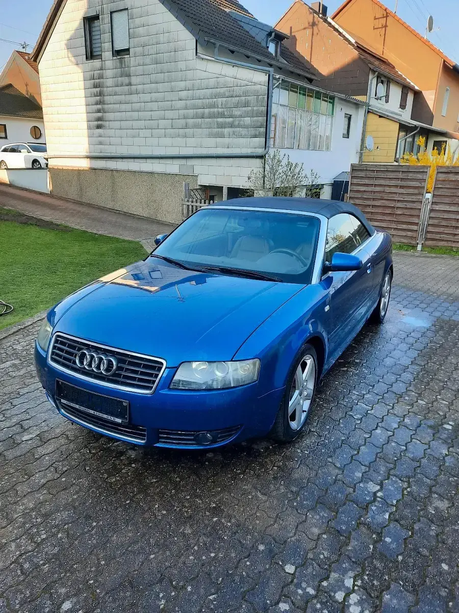 Gebraucht Audi A4 Cabriolet 170 PS (125 kW) 2002 Blau Cabrio