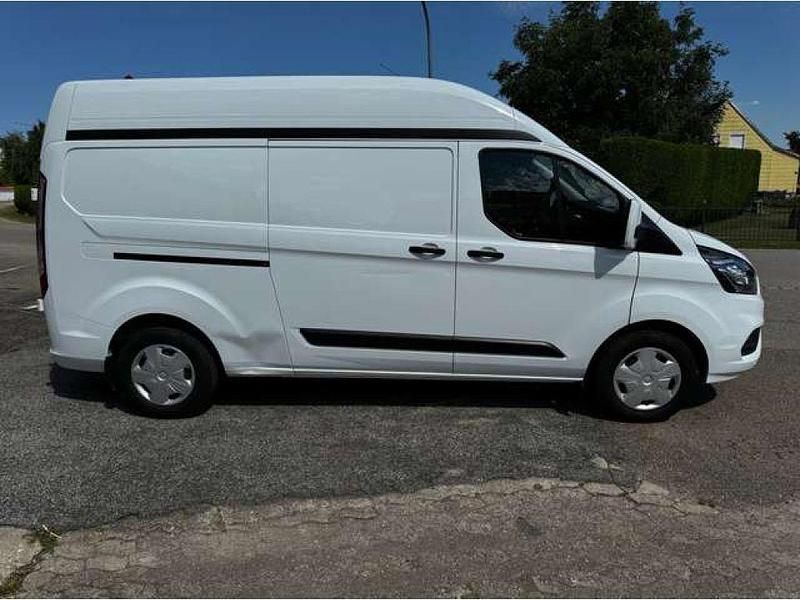 Gebraucht Ford Transit Custom Trend 131 PS (96 kW) 2022 Frostweiß Van
