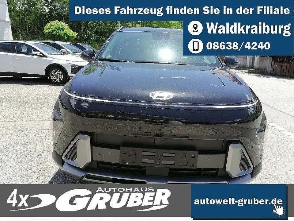 Neu Hyundai Kona Trend 137 PS (100 kW) 2026 Abyss black SUV