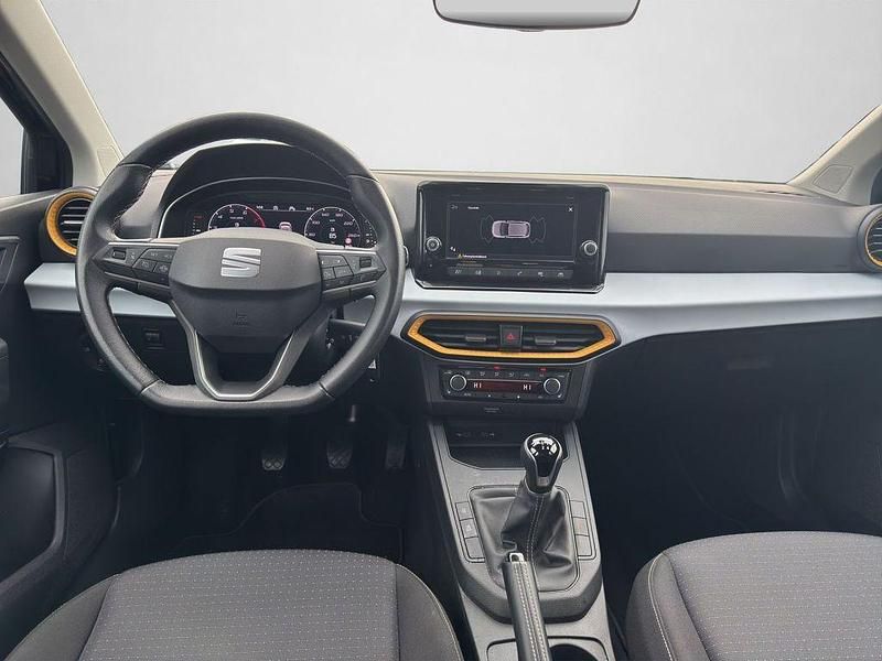 Gebraucht Seat Ibiza Style 116 PS (85 kW) 2024 Midnight schwarz metallic (metallic) Limousine