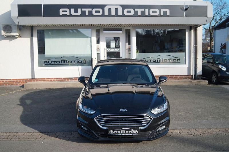 Gebraucht Ford Mondeo Trend 120 PS (88 kW) 2021 Schwarz Limousine